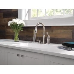 Lakeview Single-Handle Pull-Down Sprayer Kitchen Faucet With Soap Dispenser In Stainless -Alliee Bath And Faucet Shop 4da271fdf69f18cf704a9aa17db9a06c 1800x1800