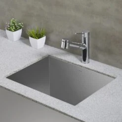 Oletto Single Handle Pull Out Kitchen Faucet In Chrome Finish -Alliee Bath And Faucet Shop 4f8c2e69b4f78011a08a75e8dadb1f54 1800x1800