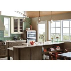 Addison Single-Handle Pull-Down Sprayer Kitchen Faucet With MagnaTite Docking In Champagne Bronze -Alliee Bath And Faucet Shop 94829ea99c5f5f5ae0c22bf23d20a12e 1800x1800